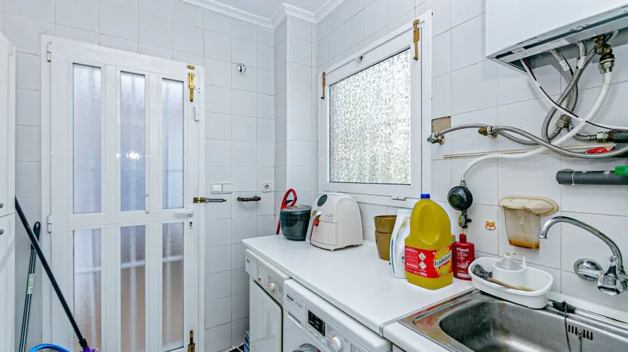 185m² villa for sale, Castilblanco de los Arroyos, Spain No. 1187 № 3