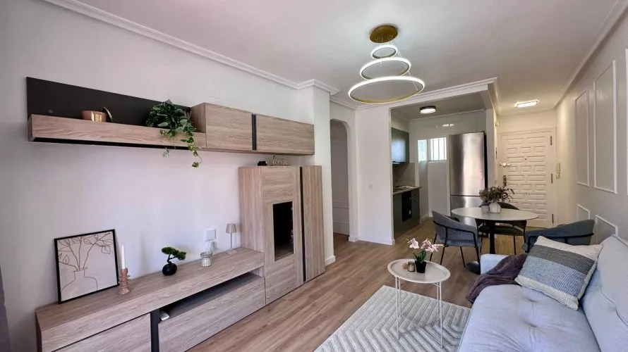 2 bedrooms apartment for sale, Torrevieja, Spain No. 1438 № 24