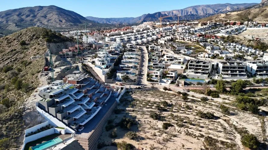 2 bedrooms apartment for sale, Finestrat, Spain No. 979 № 2