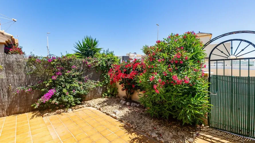 80m² house for sale, La Zenia, Spain No. 1359 № 25