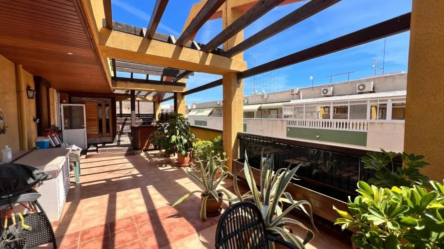 149m² apartment for sale, Torrevieja, Spain No. 1363 № 1