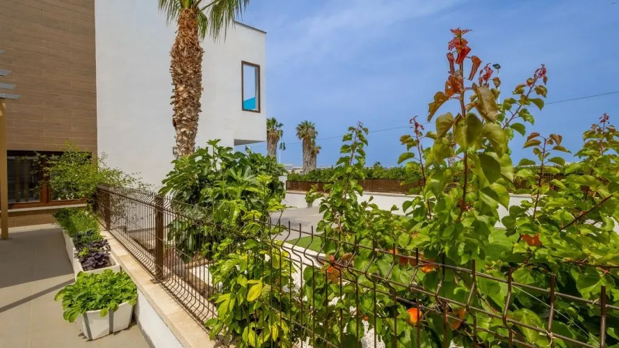 107m² house for sale, Torrevieja, Spain No. 1981 № 25