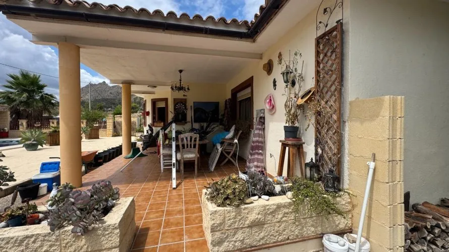 3 bedrooms house for sale, Relleu, Spain No. 1233 № 9