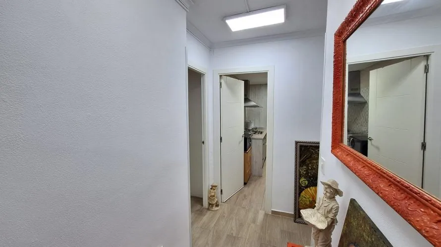 1 bedroom apartment for sale, Torrevieja, Spain No. 2118 № 24