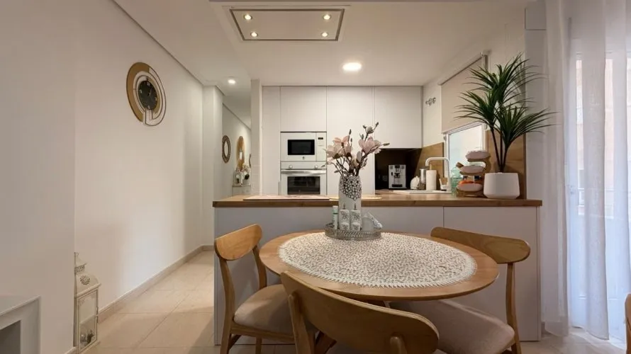 3 bedrooms apartment for sale, Torrevieja, Spain No. 2165 № 26