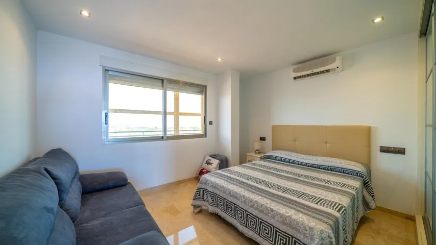 2 bedrooms penthouse for sale, Alicante, Spain No. 1445 № 19