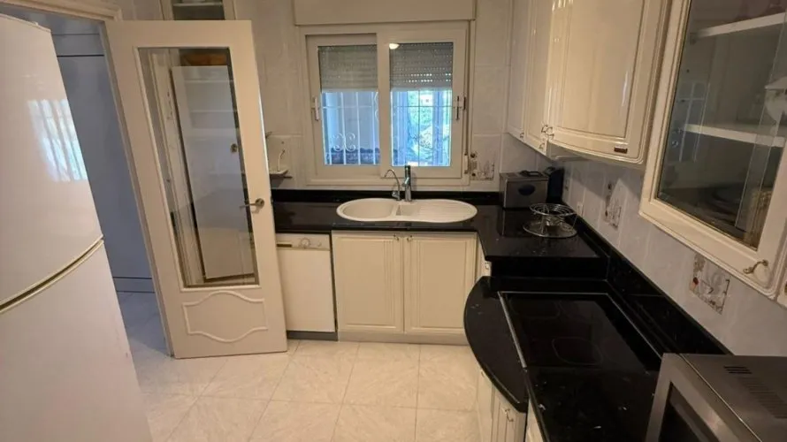 4 bedrooms villa for sale, Villamartin, Spain No. 1097 № 8
