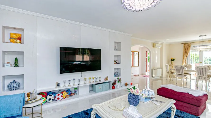 185m² villa for sale, Castilblanco de los Arroyos, Spain No. 1187 № 11