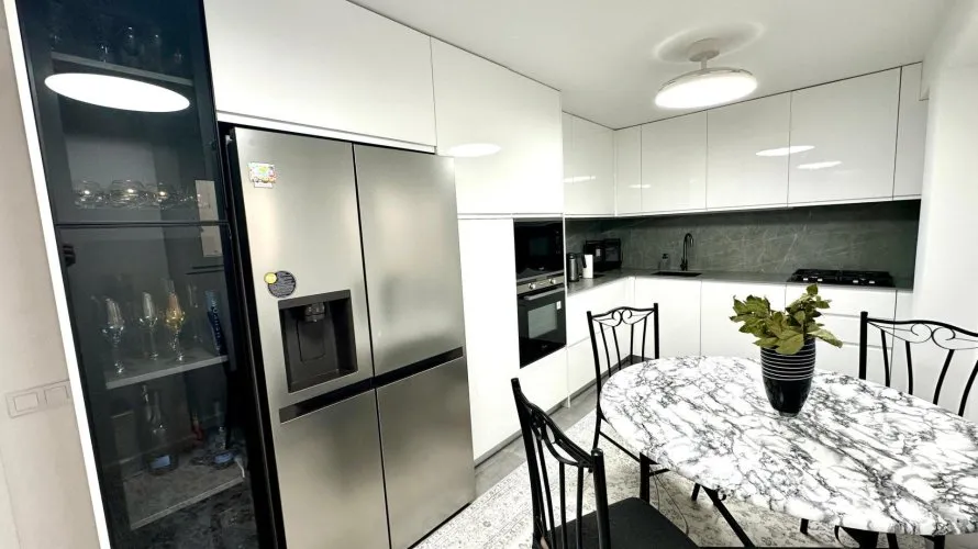 4 bedrooms apartment for sale, Alicante, Spain No. 1943 № 9