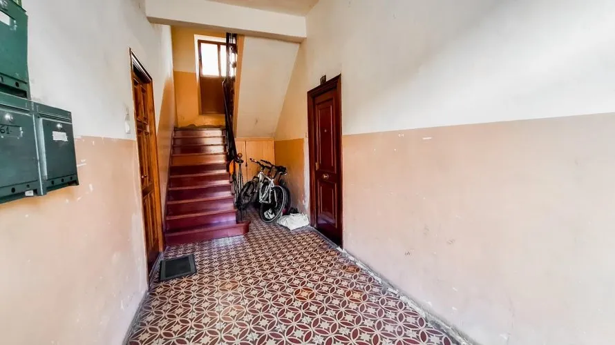 1 bedroom apartment for sale, Oviedo, Spain No. 2063 № 11