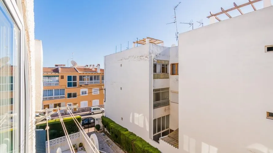 51m² apartment for sale, Torrevieja, Spain No. 2084 № 7