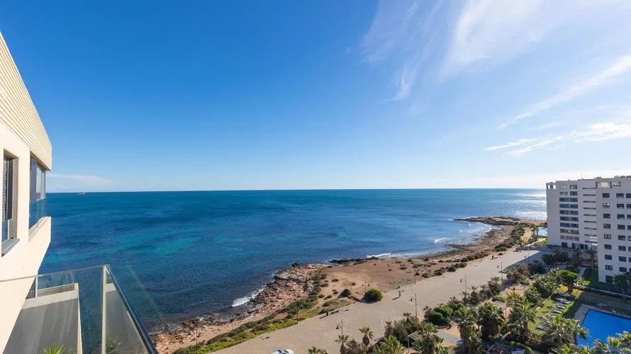 3 bedrooms penthouse for sale, Torrevieja, Spain No. 1020 № 19