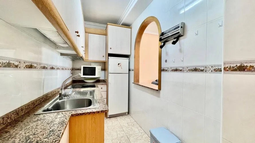 2 bedrooms apartment for sale, Torrevieja, Spain No. 2173 № 2