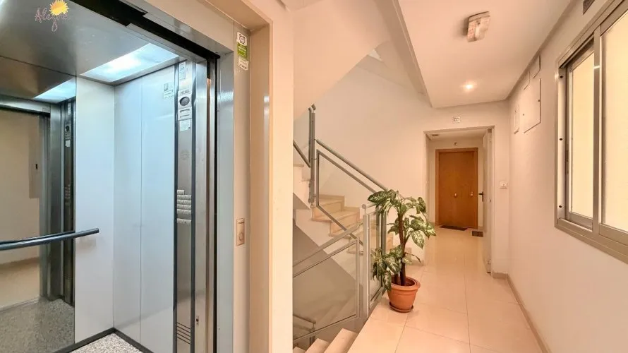1 bedroom apartment for sale, Torrevieja, Spain No. 2198 № 1