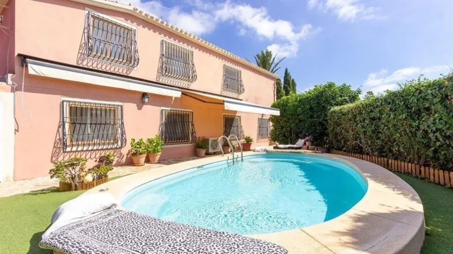 4 bedrooms apartment for sale, Finestrat, Spain No. 1014 № 1