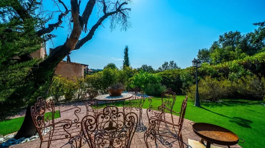 8 bedrooms apartment for sale, Las Rozas de Madrid, Spain No. 2000 № 11