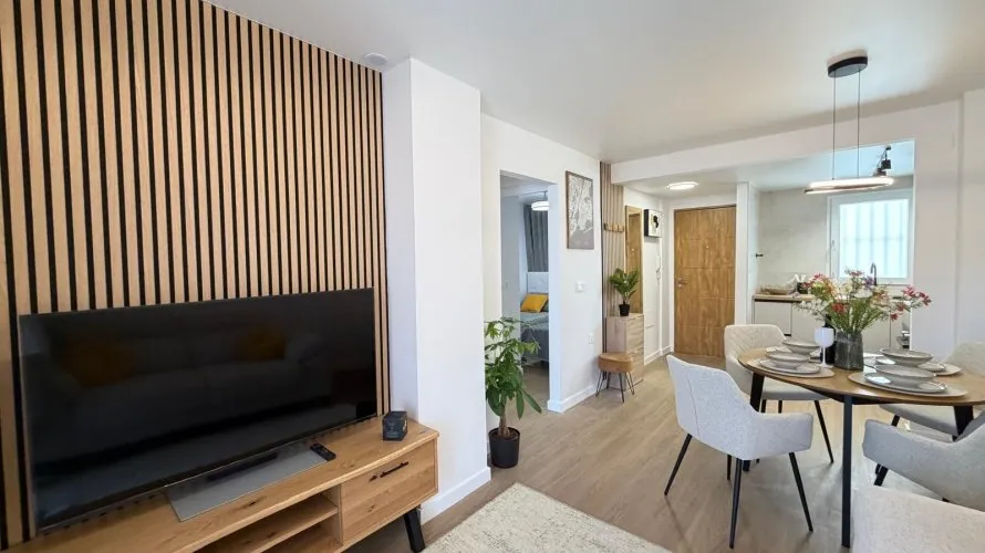 2 bedrooms apartment for sale, Nueva Torrevieja, Spain No. 2216 № 5