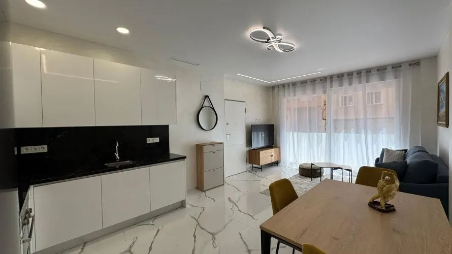 2 bedrooms apartment for sale, Torrevieja, Spain No. 1386 № 23