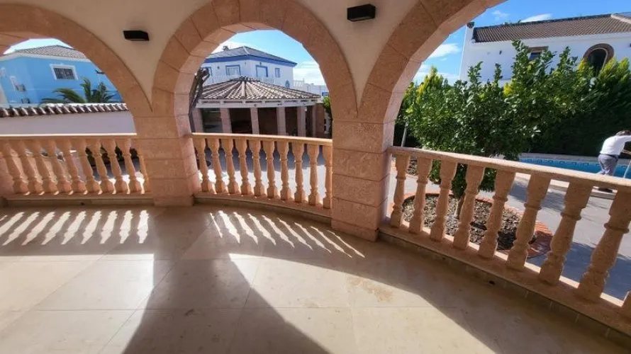 4 bedrooms villa for sale, Rojales, Spain No. 2467 № 19