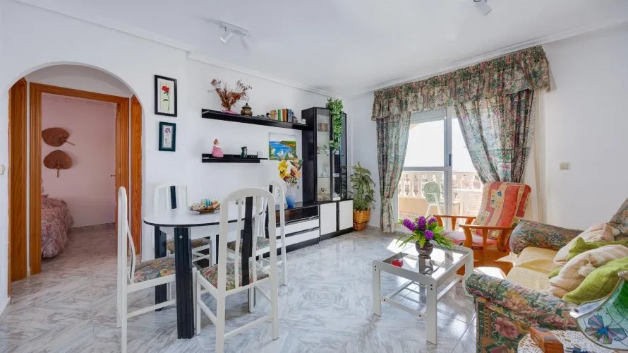 70m² apartment for sale, Torrevieja, Spain No. 2318 № 25