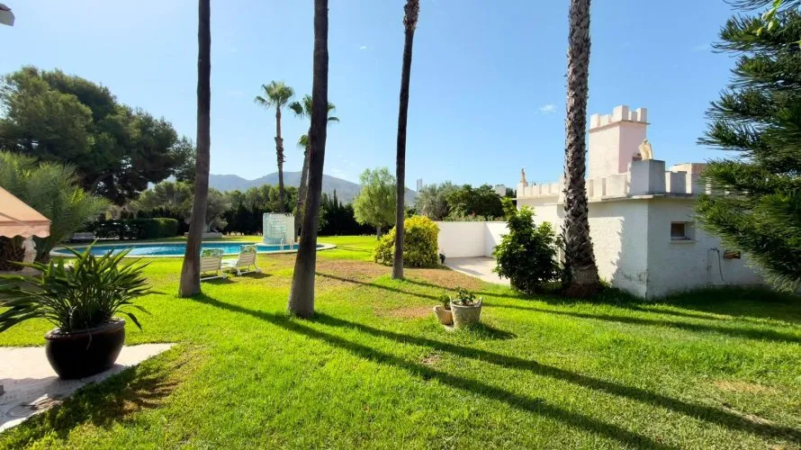 5 bedrooms villa for sale, Benidorm, Spain No. 2441 № 11