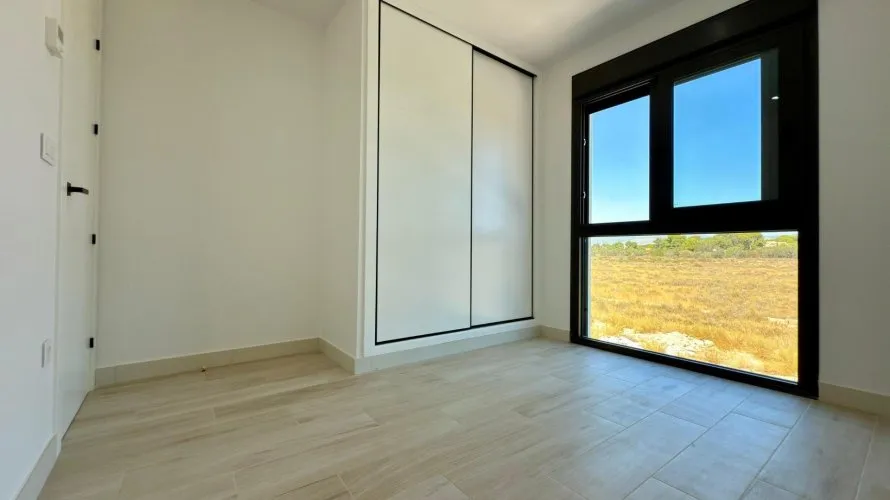 4 bedrooms villa for sale, Mutxamel, Spain No. 2439 № 15