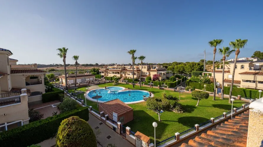 72m² penthouse for sale, Mil Palmeras, Spain No. 2407 № 8