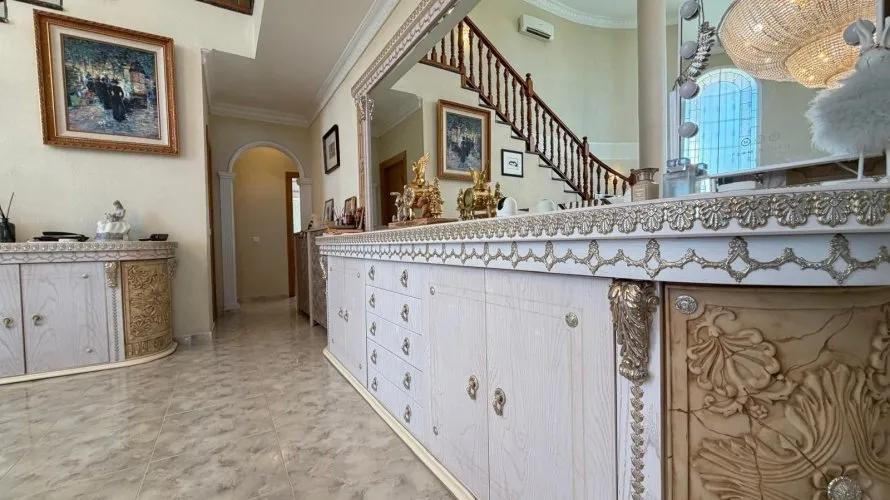 6 bedrooms villa for sale, Rojales, Spain No. 2396 № 7