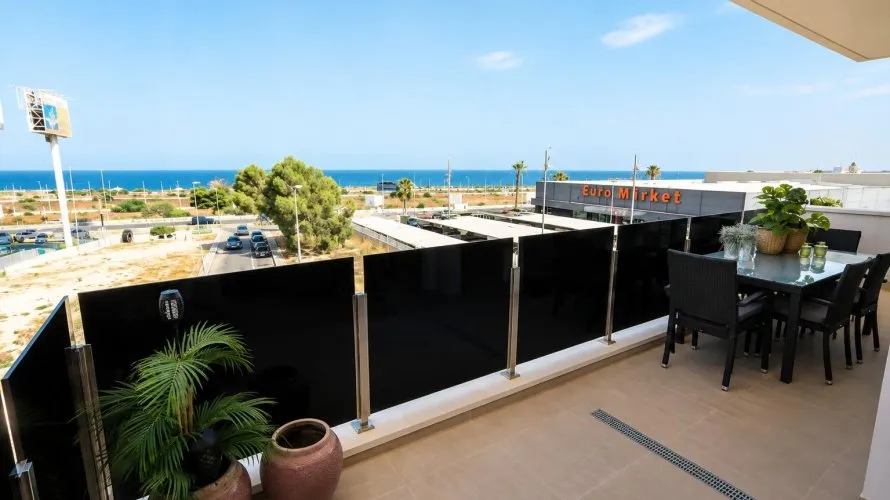 3 bedrooms apartment for sale, Torrevieja, Spain No. 2427 № 5