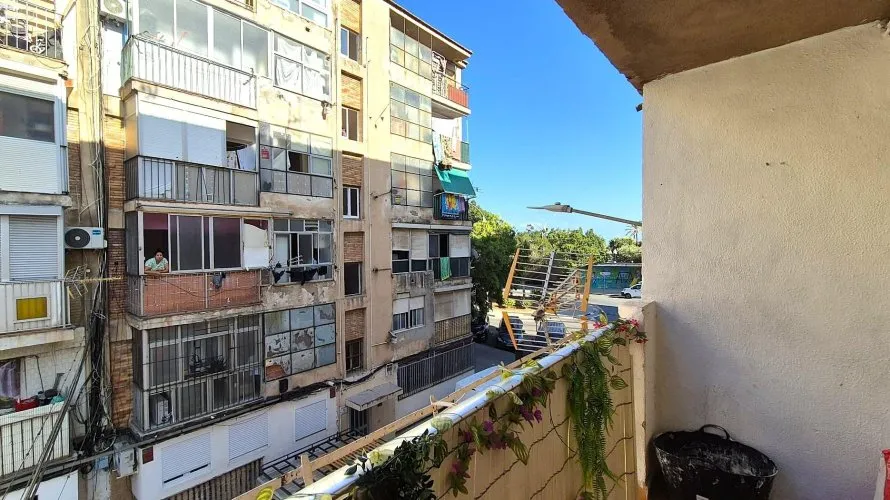1 bedroom apartment for sale, Alicante, Spain No. 2411 № 2