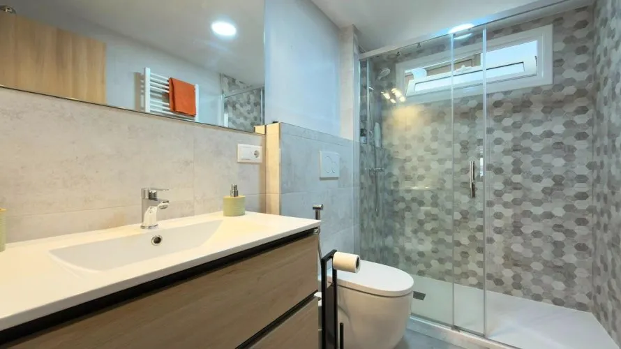 2 bedrooms apartment for sale, Villajoyosa, Spain No. 2478
