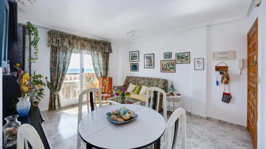 70m² apartment for sale, Torrevieja, Spain No. 2318 № 26