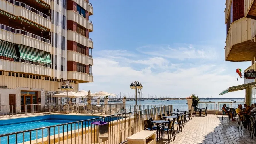 100m² apartment for sale, Torrevieja, Spain No. 2395 № 5