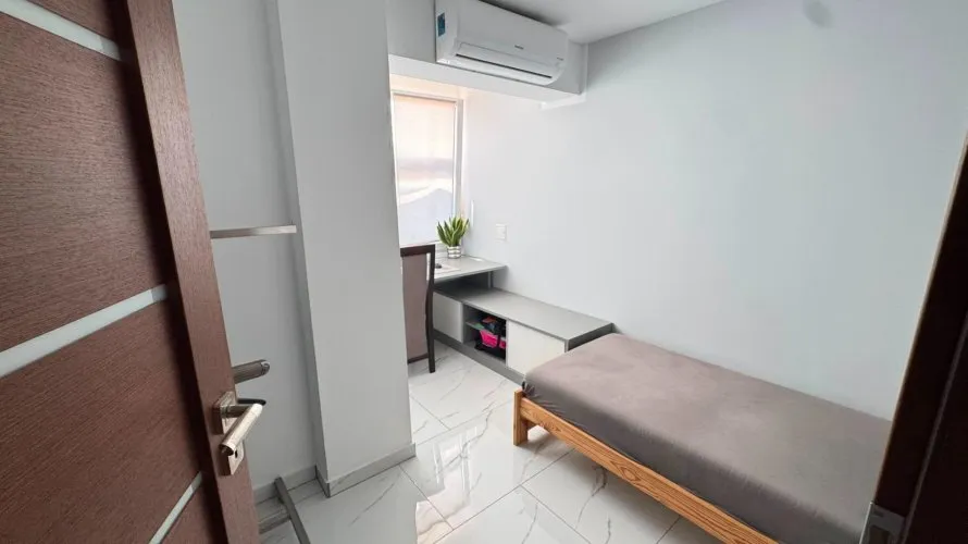 2 bedrooms apartment for sale, Torrevieja, Spain No. 2409 № 4