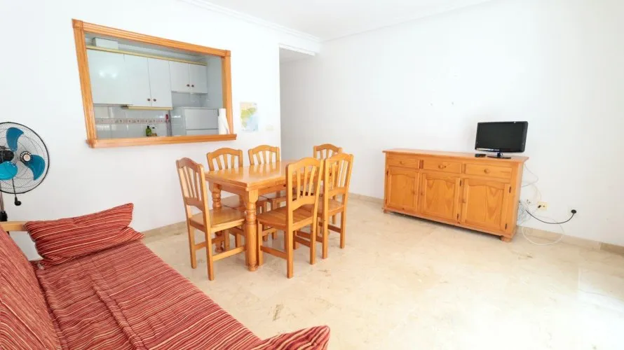 2 bedrooms apartment for sale, Torrevieja, Spain No. 2486 № 10