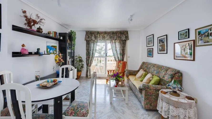 70m² apartment for sale, Torrevieja, Spain No. 2318 № 24