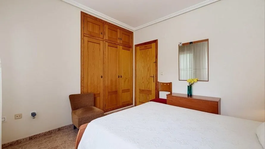 3 bedrooms apartment for sale, Torrevieja, Spain No. 2474 № 3