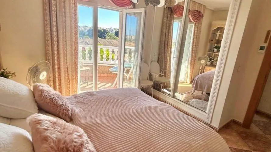 2 bedrooms villa for sale, Torrevieja, Spain No. 2459 № 3