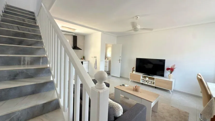 76m² penthouse for sale, Torrevieja, Spain No. 2393 № 13