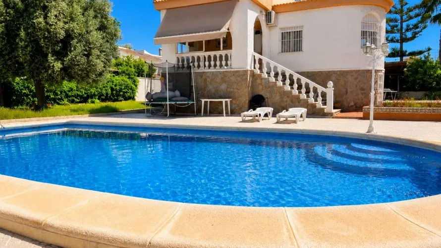 200m² villa for sale, Torrevieja, Spain No. 2394 № 7
