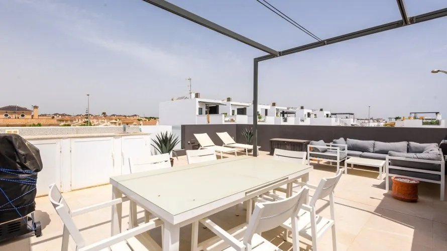 66m² apartment for sale, Pilar de la Horadada, Spain No. 2376 № 3