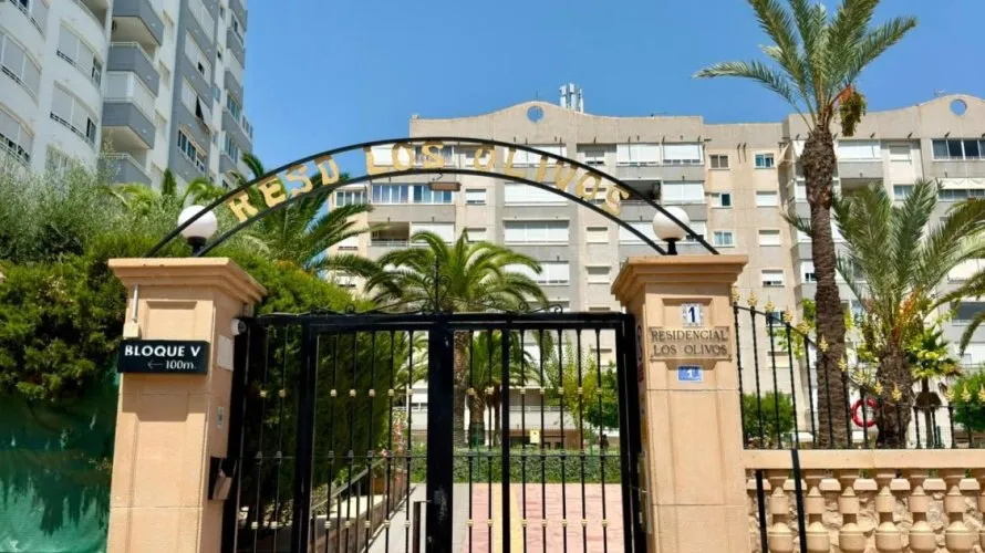 1 bedroom apartment for sale, Villajoyosa, Spain No. 2412 № 2