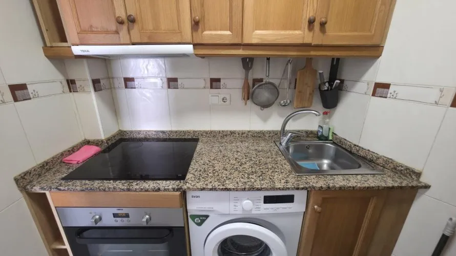 1 bedroom apartment for sale, Torrevieja, Spain No. 2380 № 13