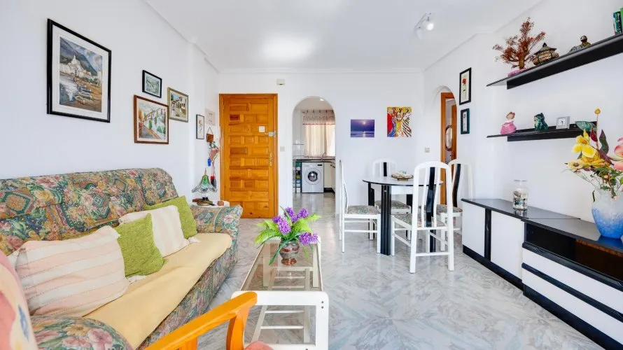 70m² apartment for sale, Torrevieja, Spain No. 2318 № 21