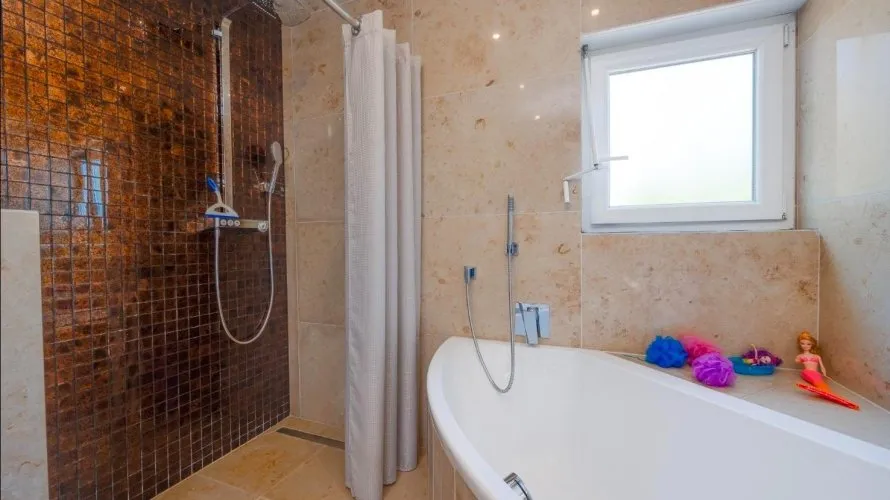 4 bedrooms villa for sale, Rojales, Spain No. 2467 № 12