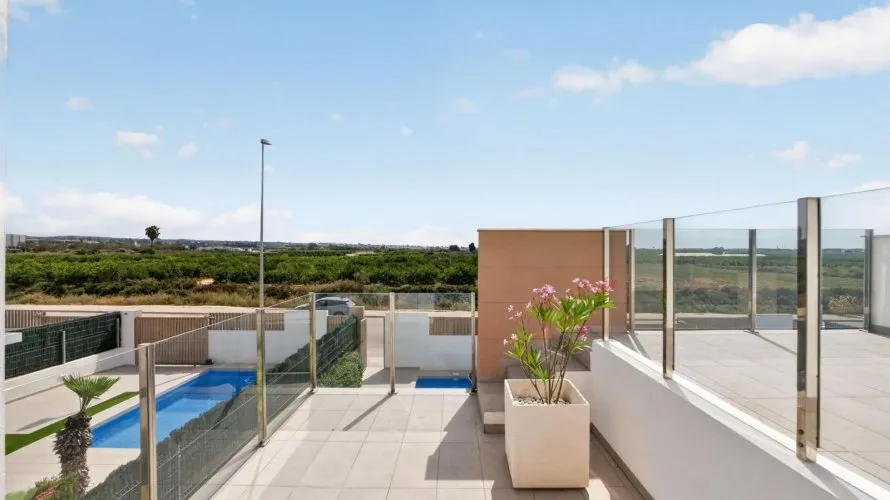 178m² villa for sale, Guardamar del Segura, Spain No. 2322 № 4