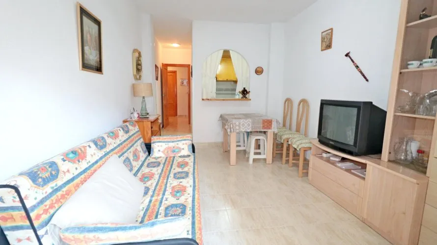 2 bedrooms apartment for sale, Torrevieja, Spain No. 2484 № 10