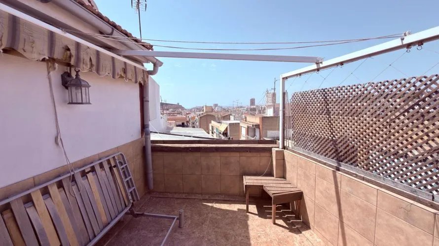 2 bedrooms apartment for sale, Alicante, Spain No. 2435 № 2
