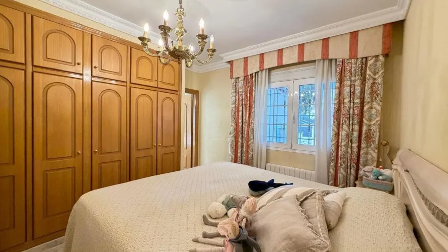 6 bedrooms villa for sale, Rojales, Spain No. 2396 № 2