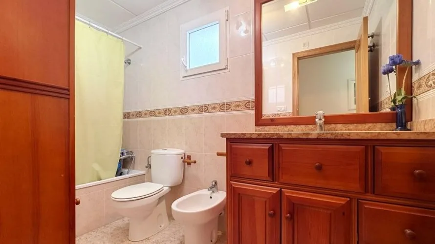 3 bedrooms apartment for sale, Torrevieja, Spain No. 2474 № 1